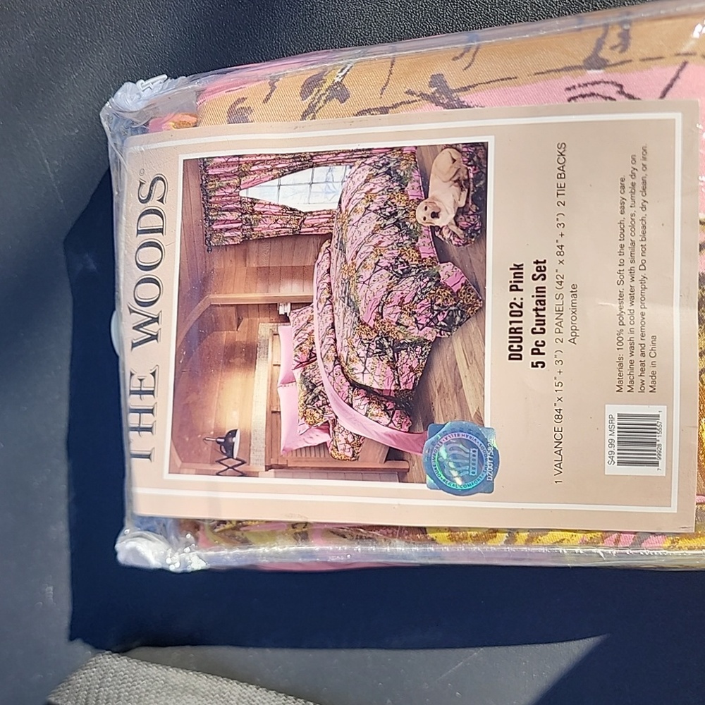 Pink Camo 5 pc Curtain Set